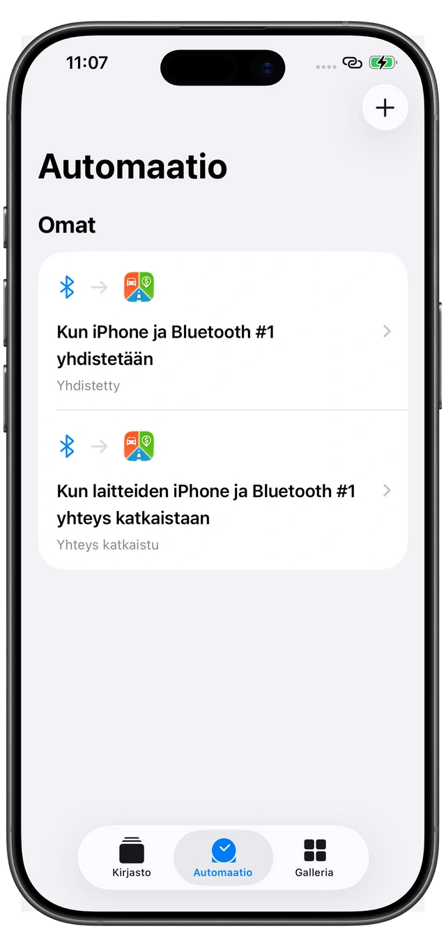 Kaksi Motologin automaatiota Applen Pikakomennoissa: Yhdistetty auton Bluetooth-yhteyden muodostuessa ja Yhteys katkaistu yhteyden katketessa.